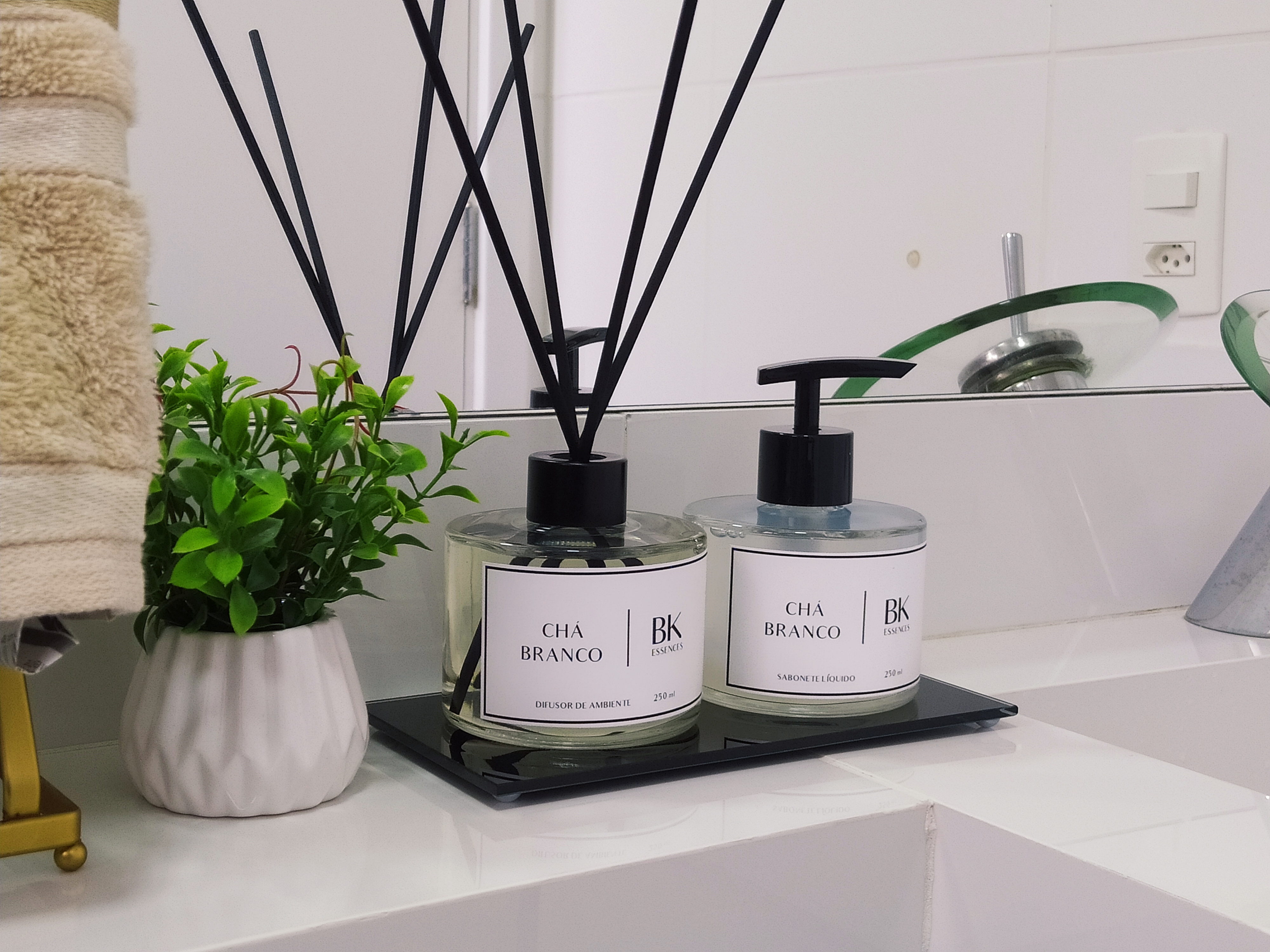 LAVABO