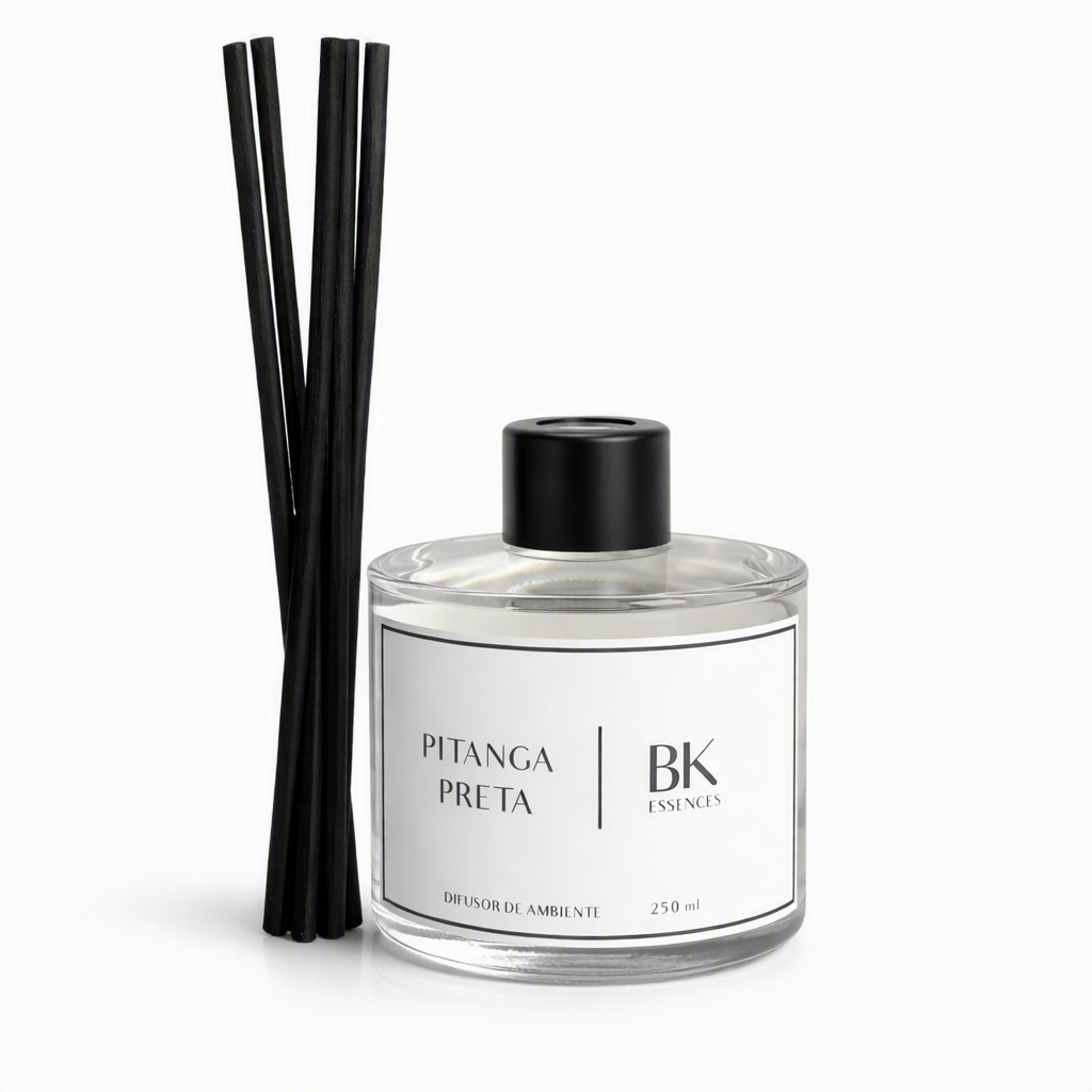 Kit Aromatizador BK Essences Pitanga Preta (Difusor + Home Spray)